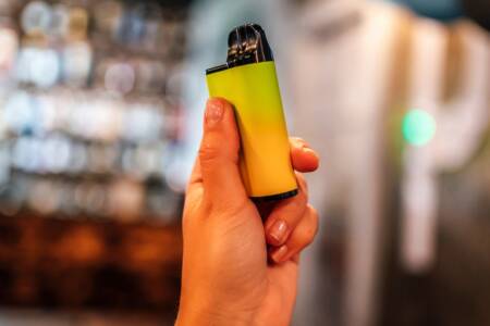 ‘Legalise vapes’ – Coalition announces bold new plan