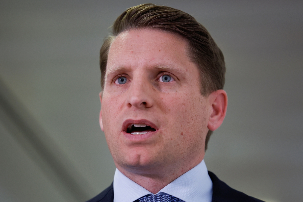 Article image for ‘Double standards’ – Hastie calls out One Nation over ‘traitor’ cartoon