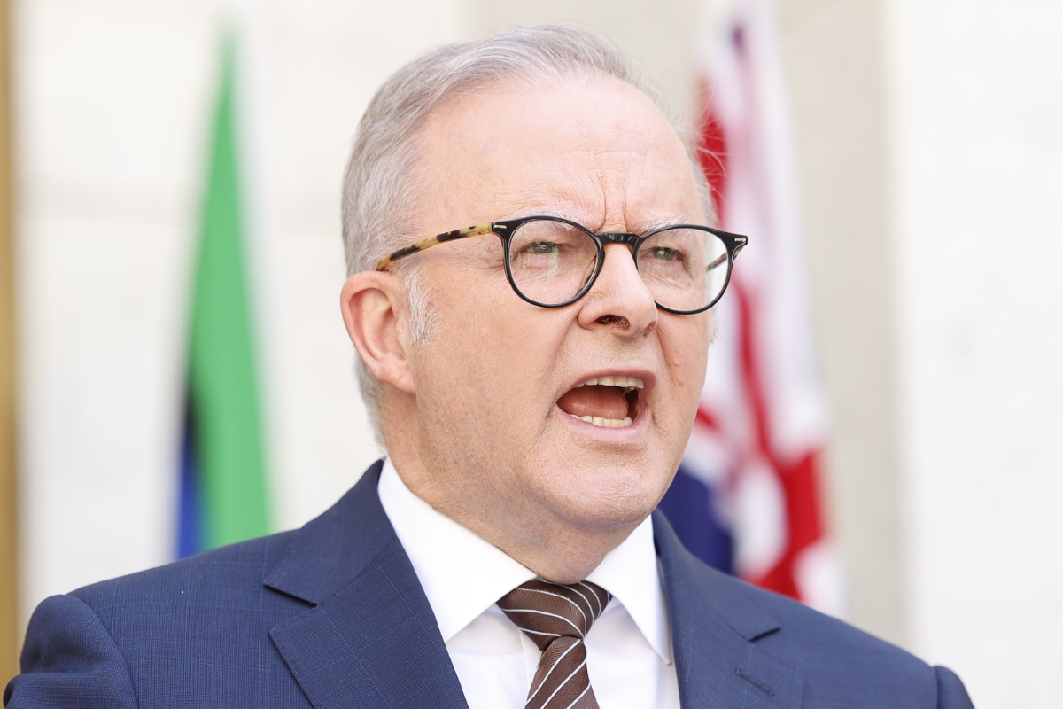 Article image for ‘Red hot rort’ – Anthony Albanese accused of pork barrelling again