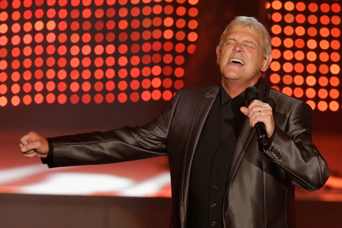 Article image for ‘Massive’ – Stars come together for John Farnham celebration